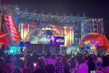 Actuación de la murga teldense Los Nietos de SaryManchez en la segunda fase del concurso carnavalero de la capital grancanaria/FJS Fotografía y TA.